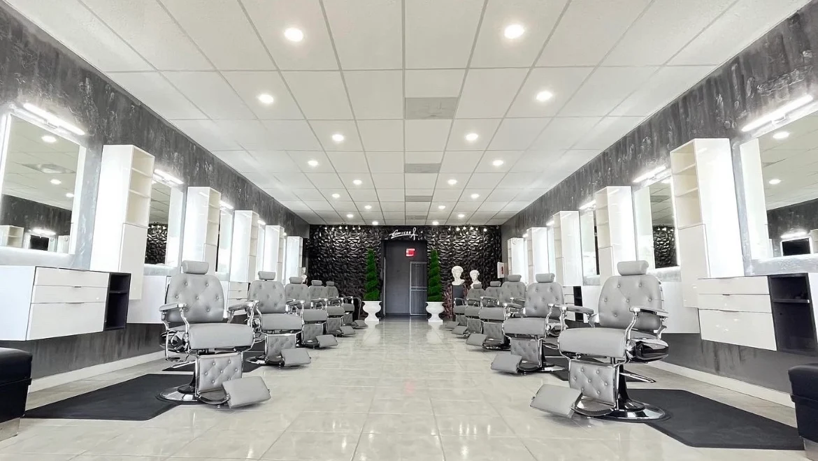 By Guerra Barbershop Interior