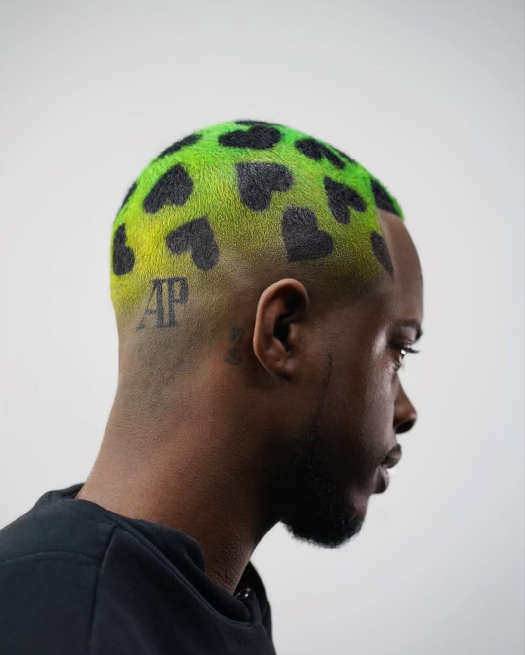 Creative Green Leopard Print Hair Art
